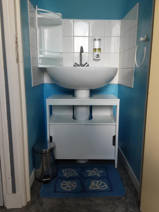 Chambres D'Hotes Les Mesanges Avec Salle D'Eau Privative Pdj Compris Kersaint-Plabennec Luaran gambar